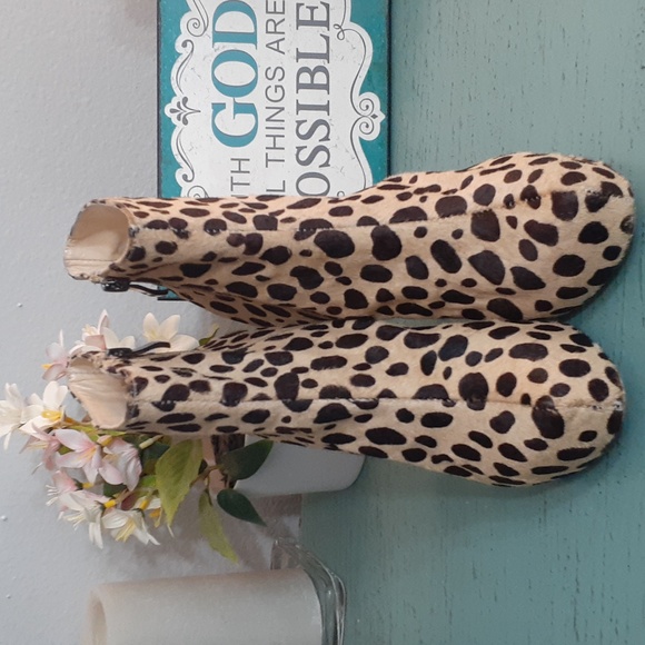 CHRISTIAN LOUBOUTIN LEOPARD PRINT ANKLE BOOTIES SZ 38